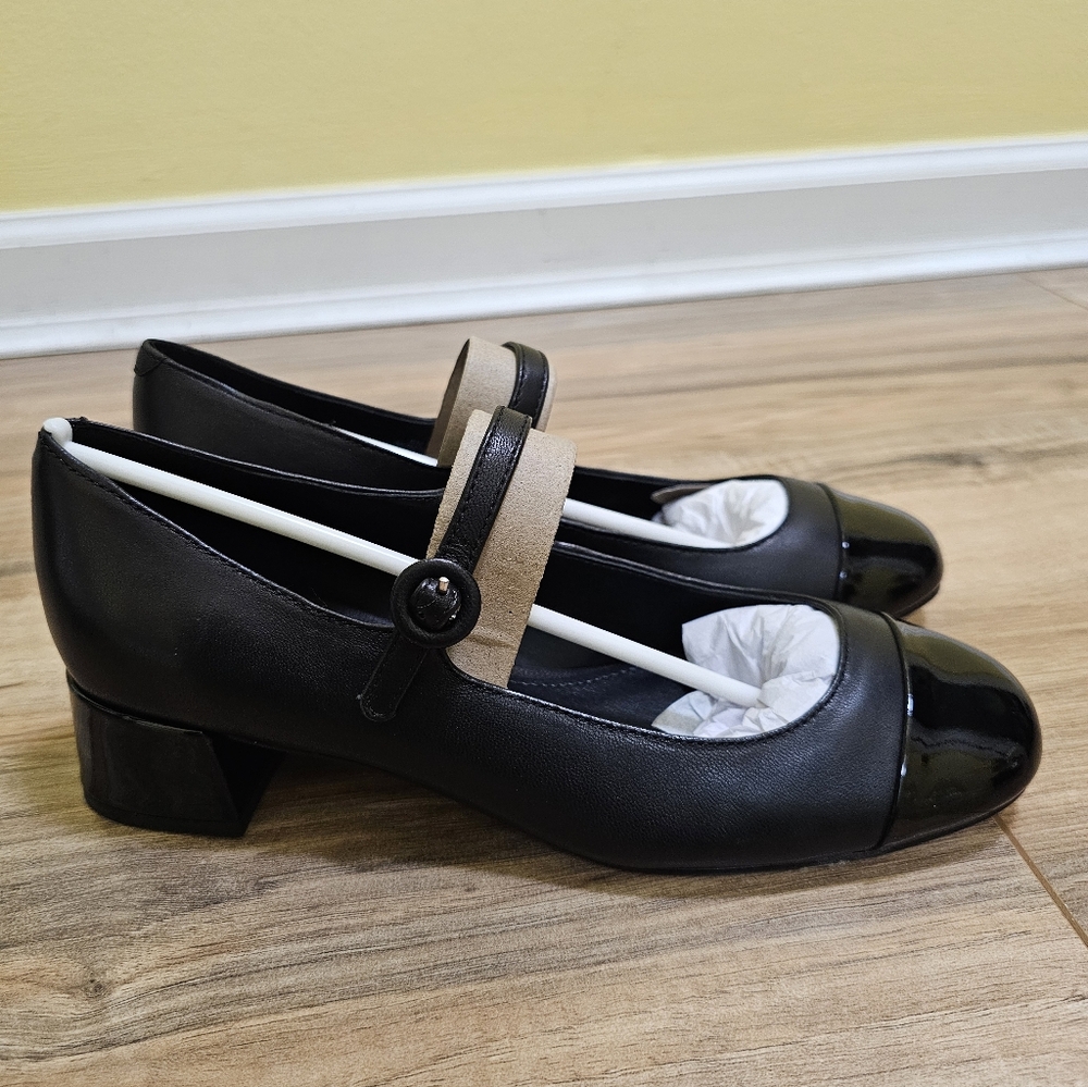 Marc Fisher LTD Marla Cap Toe Mary Jane Pump - Picture 3 of 10